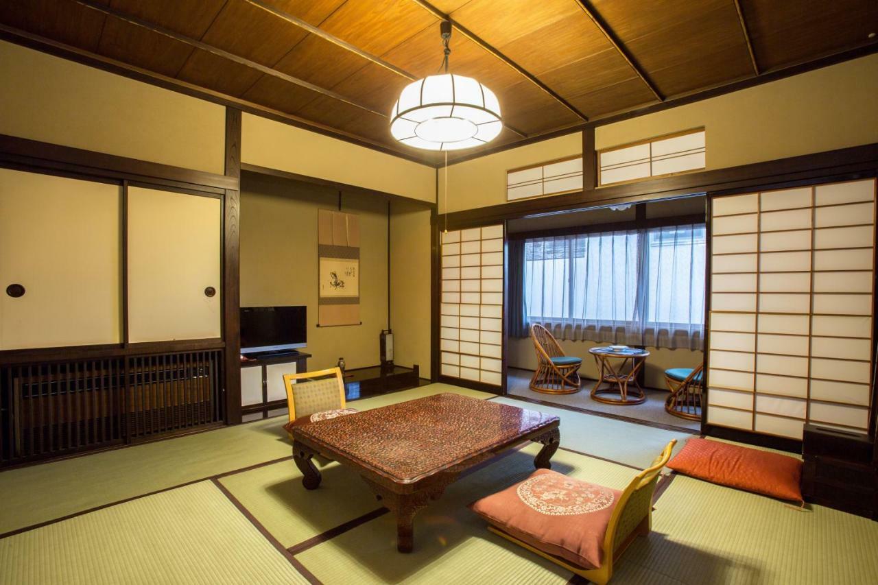 Higashiishikawa Ryokan Matsumoto Buitenkant foto