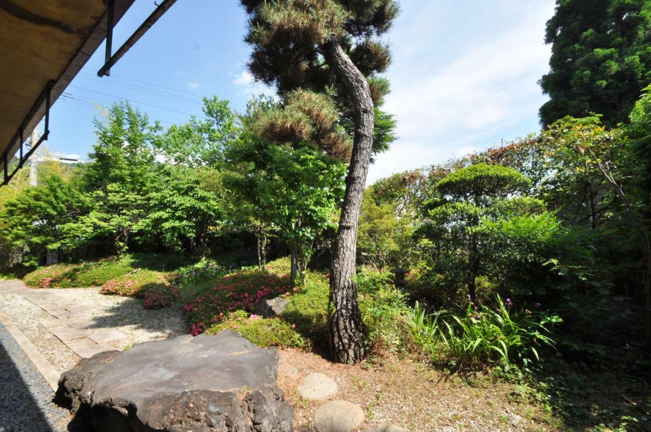 Higashiishikawa Ryokan Matsumoto Buitenkant foto