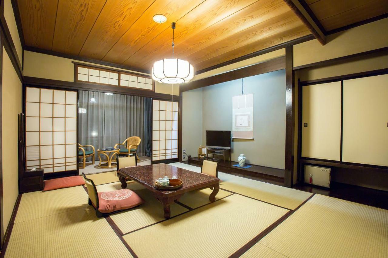 Higashiishikawa Ryokan Matsumoto Buitenkant foto